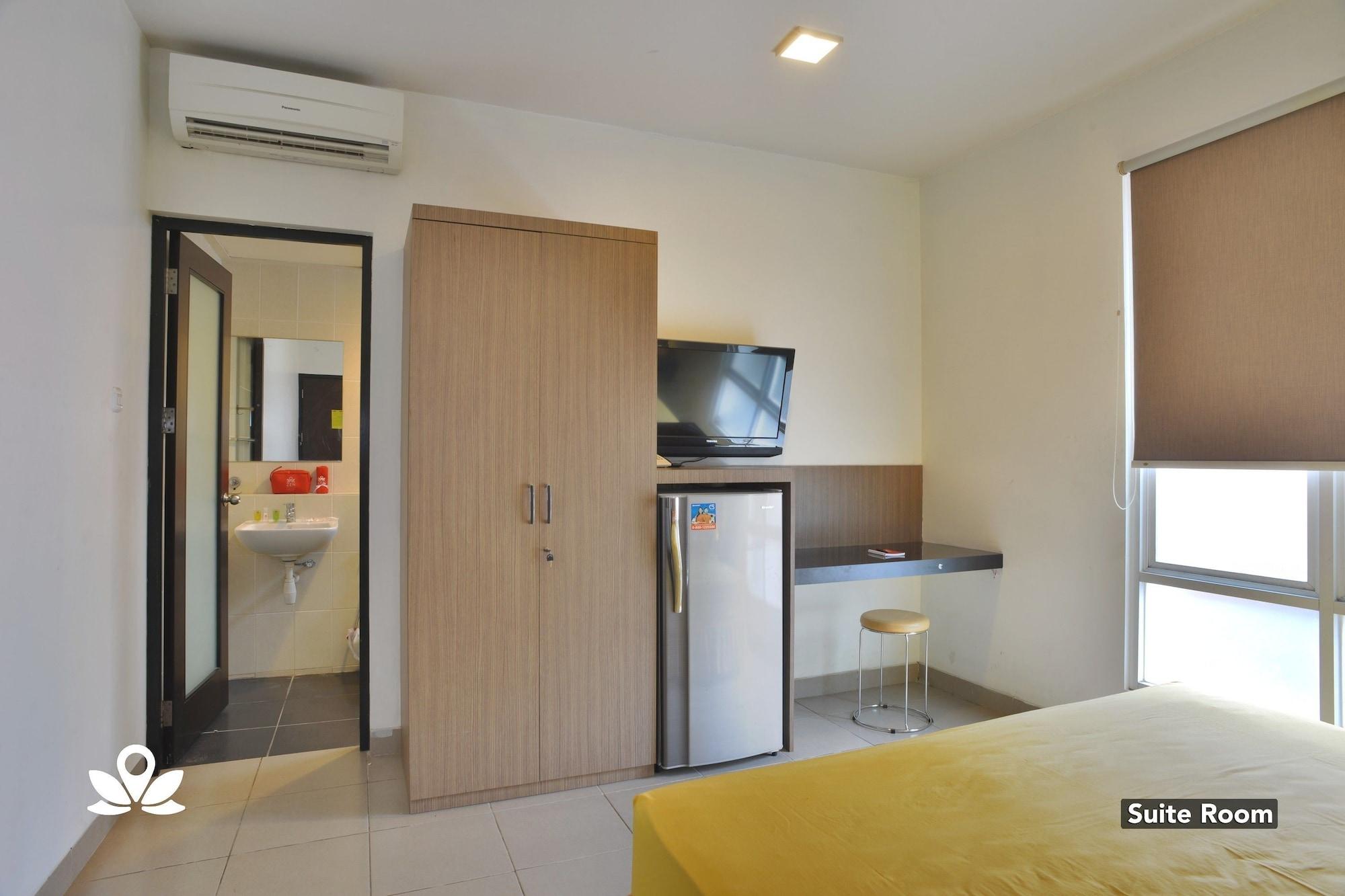 Zen Rooms Setiabudi Barat Jakarta Exterior foto
