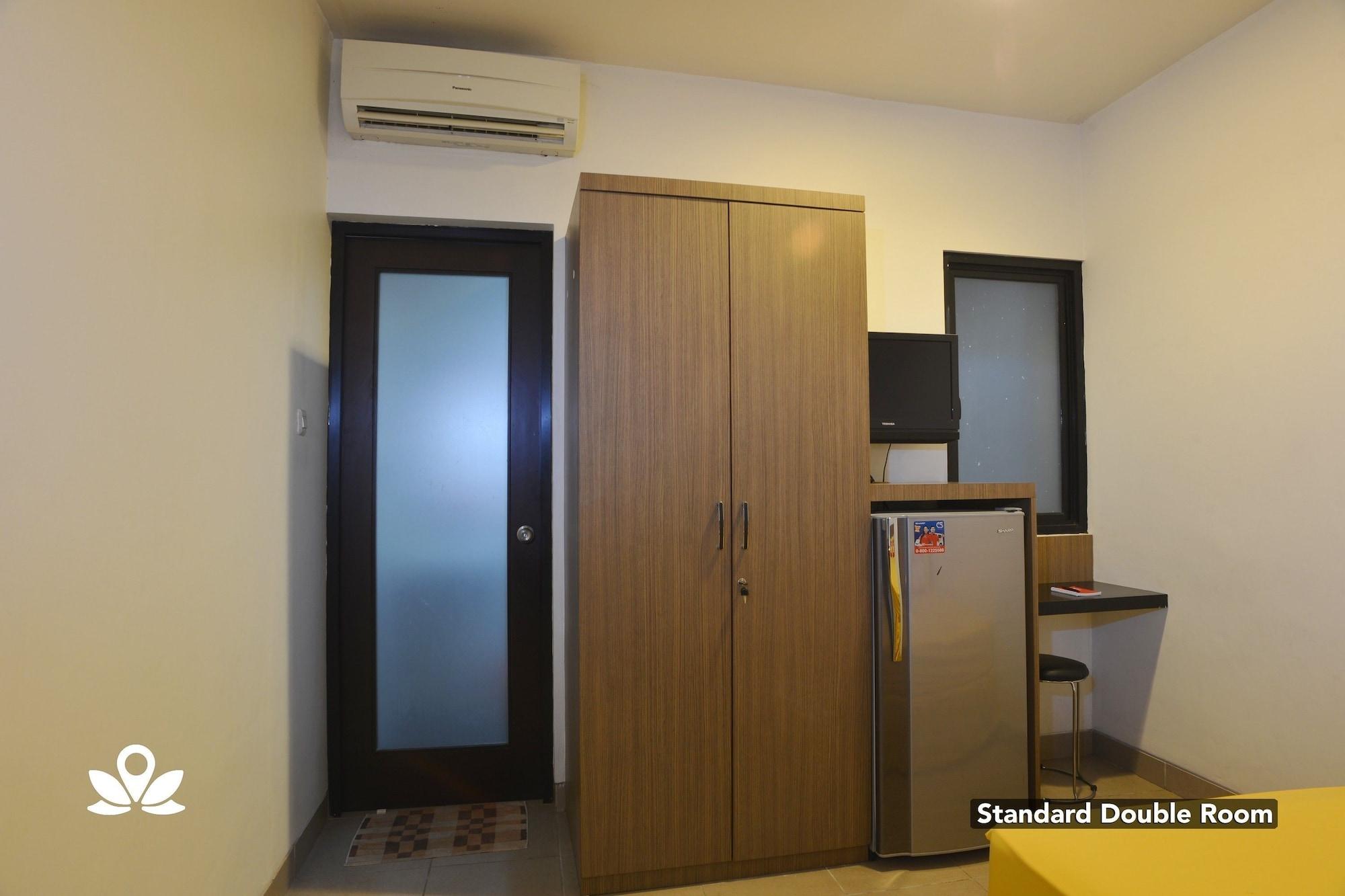 Zen Rooms Setiabudi Barat Jakarta Exterior foto